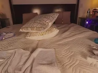 KatyeRave's Live Sex Cam Show