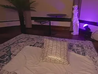 KatyeRave's Live Sex Cam Show