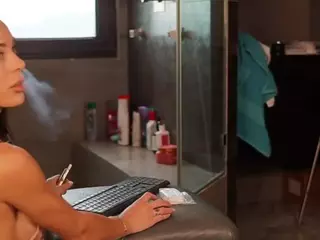KatyeRave's Live Sex Cam Show
