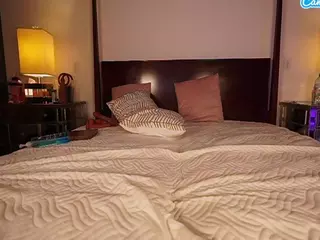 KatyeRave's Live Sex Cam Show