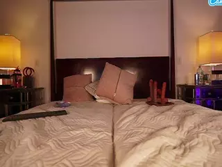 KatyeRave's Live Sex Cam Show