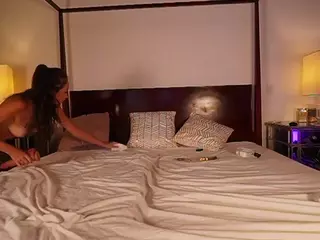 KatyeRave's Live Sex Cam Show