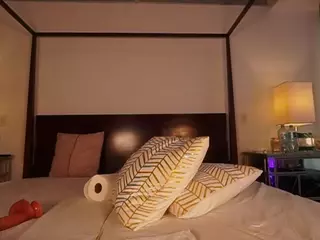 KatyeRave's Live Sex Cam Show