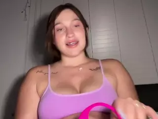 Savanna's Live Sex Cam Show