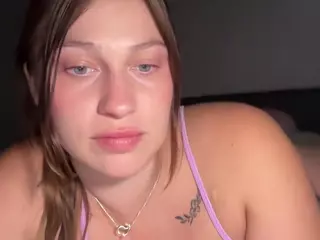 Savanna's Live Sex Cam Show