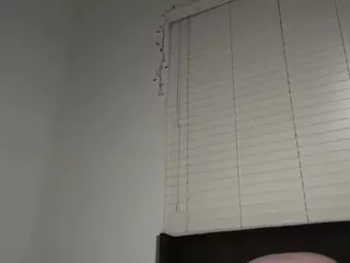 Savanna's Live Sex Cam Show