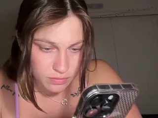 Savanna's Live Sex Cam Show