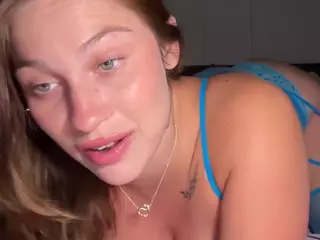 Savanna's Live Sex Cam Show