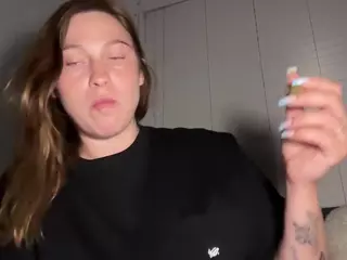 Savanna's Live Sex Cam Show