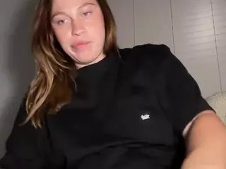 Savanna's Live Sex Cam Show
