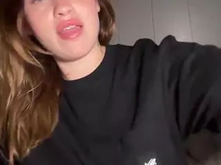 Savanna's Live Sex Cam Show