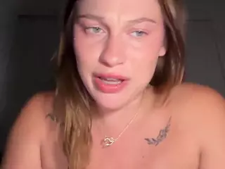 Savanna's Live Sex Cam Show