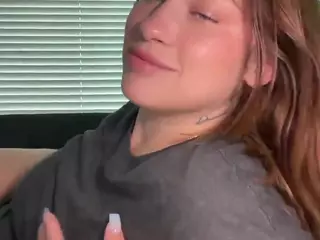 Savanna's Live Sex Cam Show