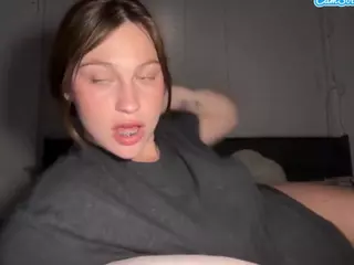 Savanna's Live Sex Cam Show