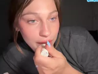 Savanna's Live Sex Cam Show