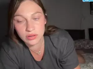Savanna's Live Sex Cam Show