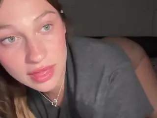 Savanna's Live Sex Cam Show