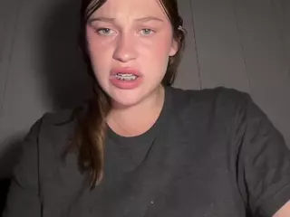 Savanna's Live Sex Cam Show