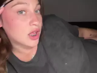 Savanna's Live Sex Cam Show