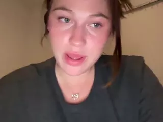 Savanna's Live Sex Cam Show