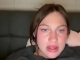 Savanna's Live Sex Cam Show