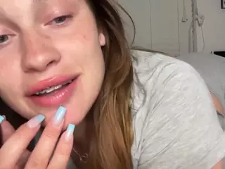 Savanna's Live Sex Cam Show