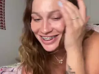 Savanna's Live Sex Cam Show