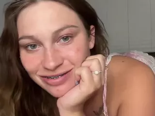 Savanna's Live Sex Cam Show