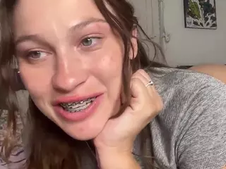 Savanna's Live Sex Cam Show