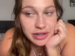 Savanna's Live Sex Cam Show
