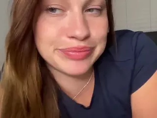 Savanna's Live Sex Cam Show