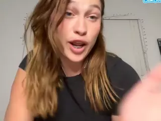 Savanna's Live Sex Cam Show