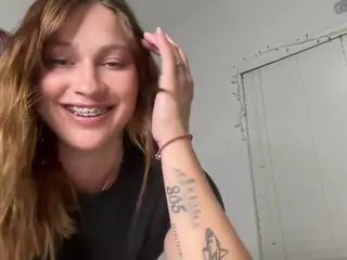 Savanna's Live Sex Cam Show