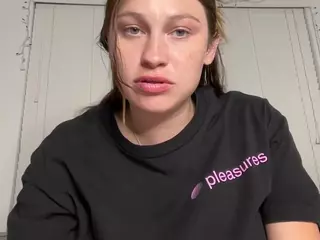 Savanna's Live Sex Cam Show