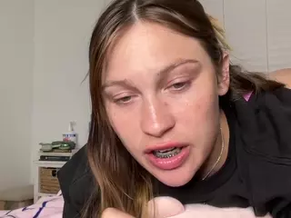 Savanna's Live Sex Cam Show