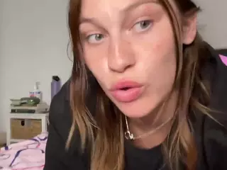 Savanna's Live Sex Cam Show