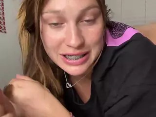 Savanna's Live Sex Cam Show