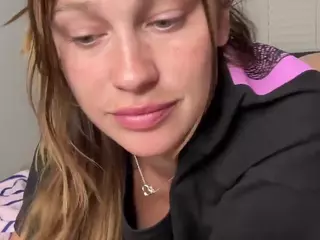 Savanna's Live Sex Cam Show