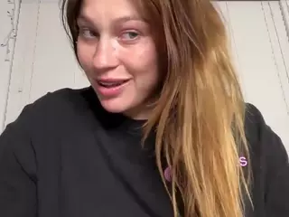 Savanna's Live Sex Cam Show