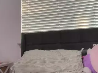 Savanna's Live Sex Cam Show