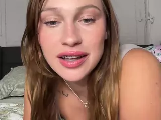 Savanna's Live Sex Cam Show