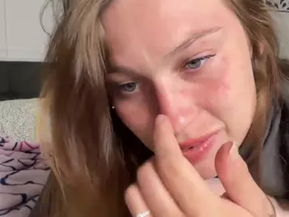 Savanna's Live Sex Cam Show