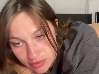 Savanna's Live Sex Cam Show