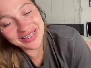 Savanna's Live Sex Cam Show