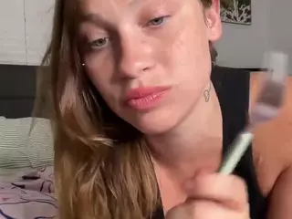 Savanna's Live Sex Cam Show