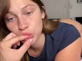 Savanna's Live Sex Cam Show
