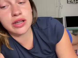 Savanna's Live Sex Cam Show
