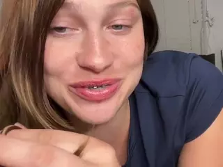 Savanna's Live Sex Cam Show