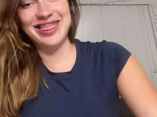 Savanna's Live Sex Cam Show