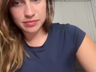 Savanna's Live Sex Cam Show